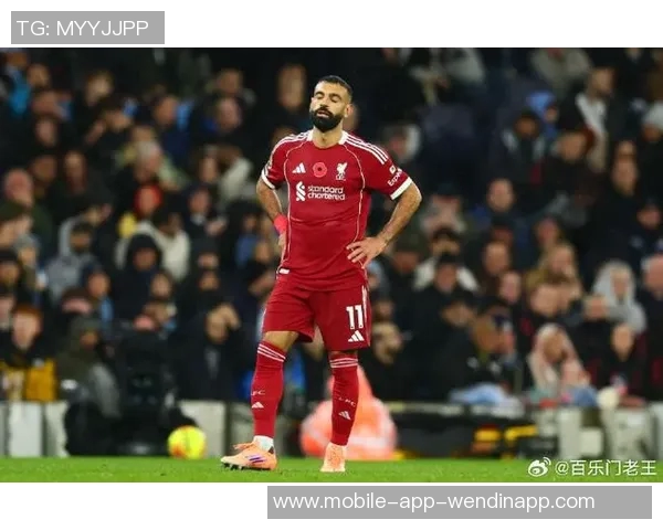 斯洛特换人引发争议远藤航替换被批评萨拉赫应当下场调整